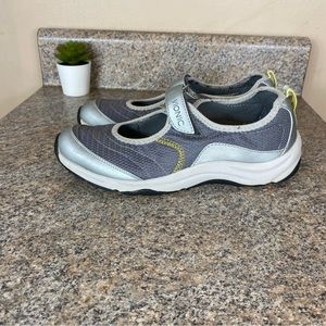 Vionic A 334 Sunset Mary Jane Comfort Walking Shoes Silver Gray Womens size 8‎